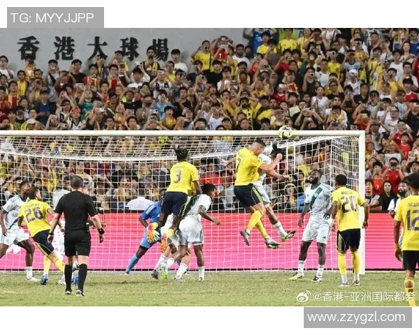 说粤语的足球巨星是谁 他在场内外的表现为何如此出色