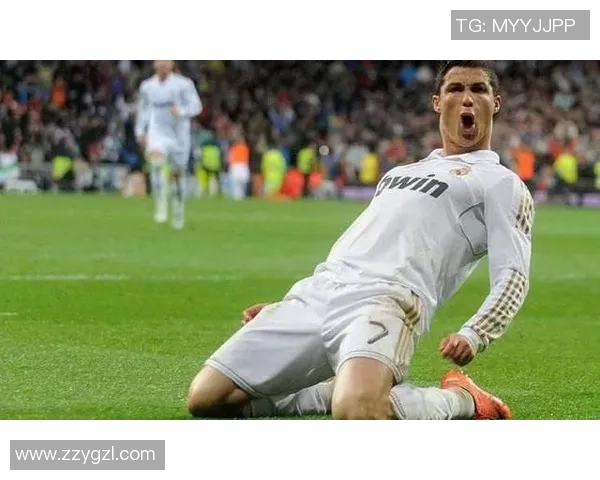 足球球星亚克力材质艺术品创作与市场前景分析 足球球星亚克力材质艺术品创作与市场前景分析